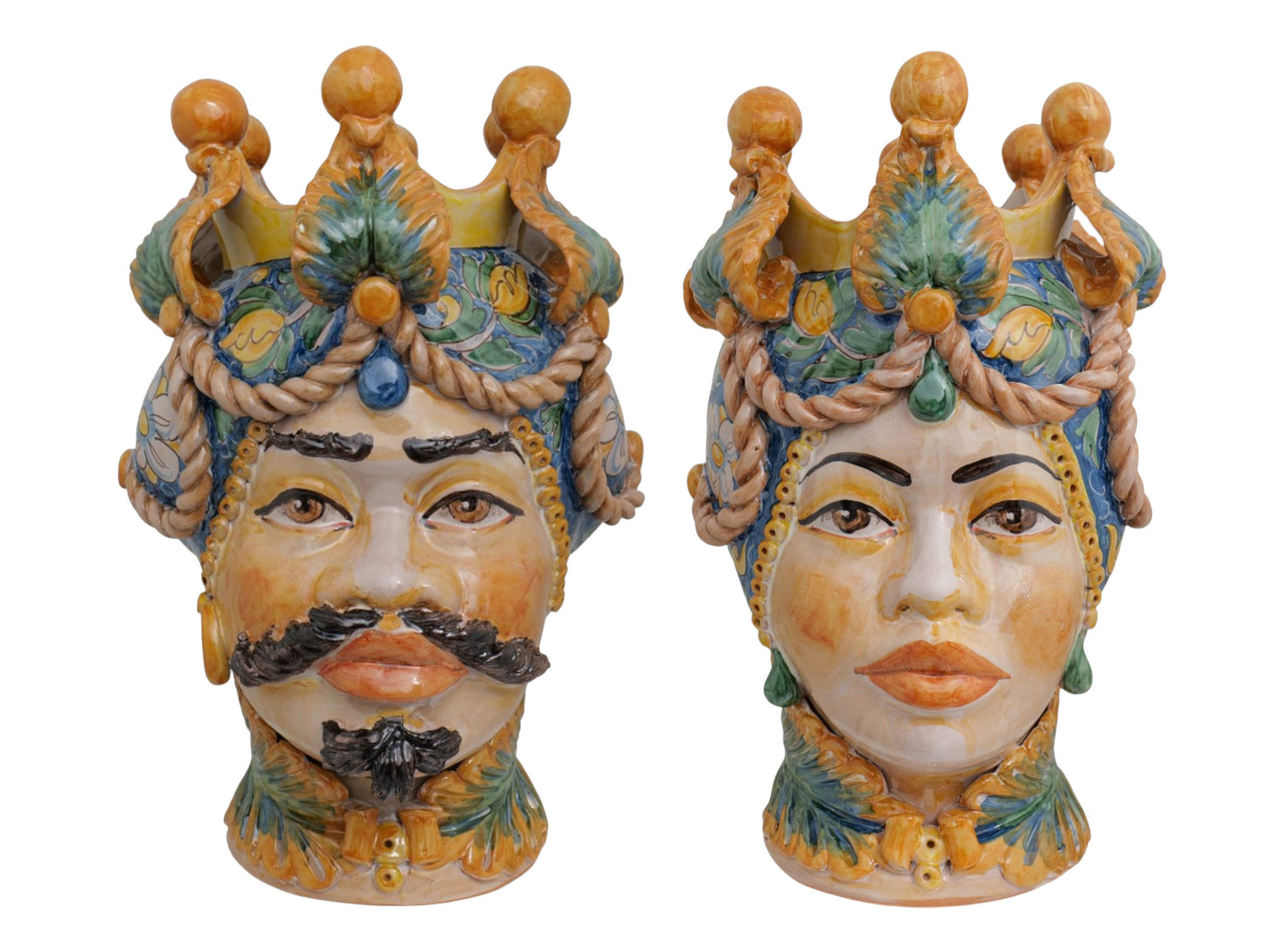 Pair of Moor's heads H 41