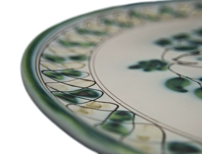 Medium round plate